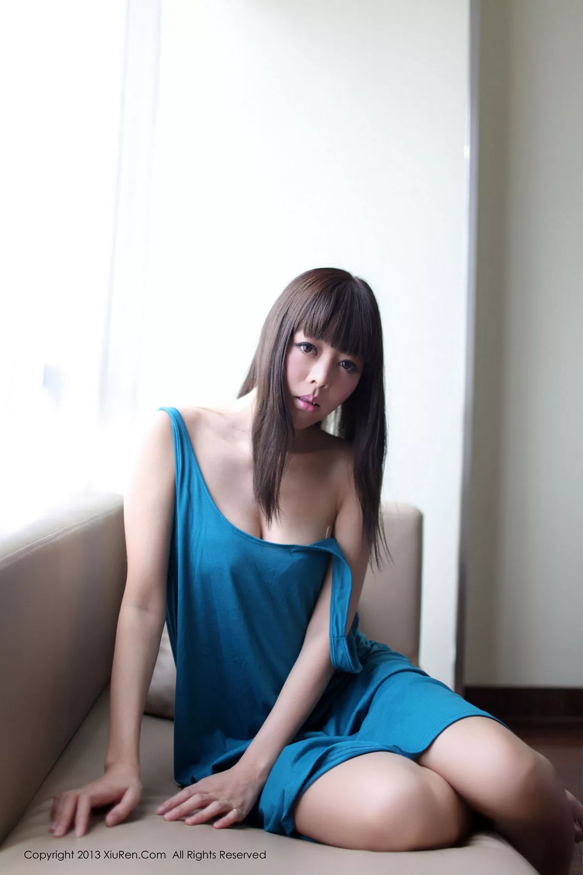 [XiuRen秀人网]第001期Viki写真 [86P]